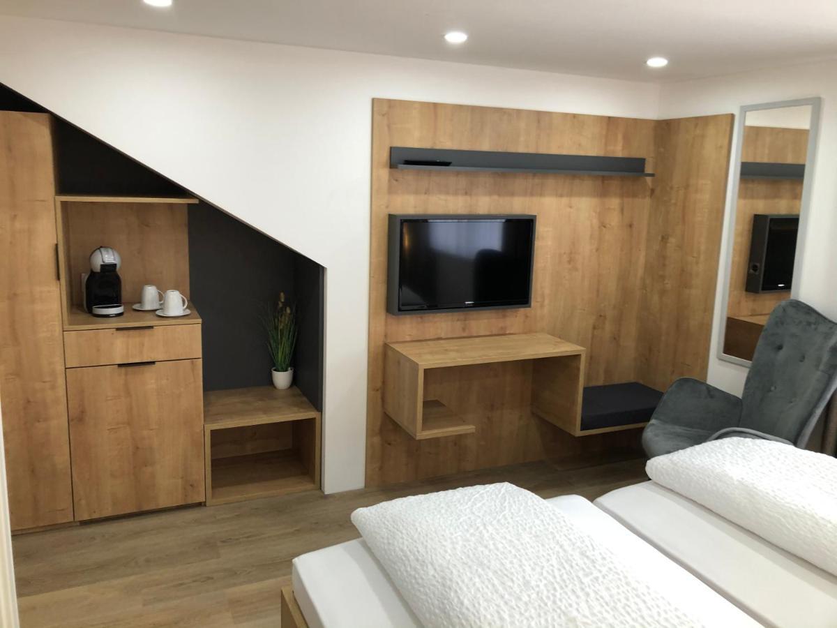 Zimmer-Lein Leingarten Экстерьер фото